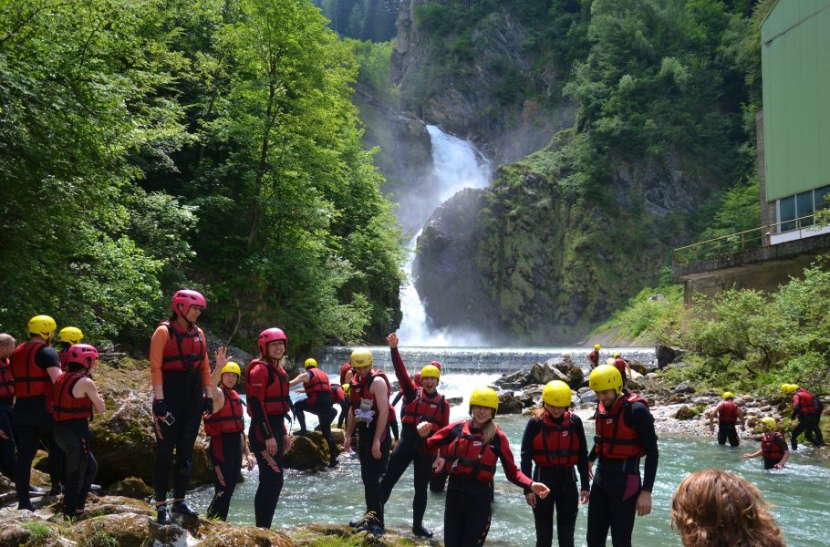 "Patschnass" Canyoning & Rafting - Slide 3